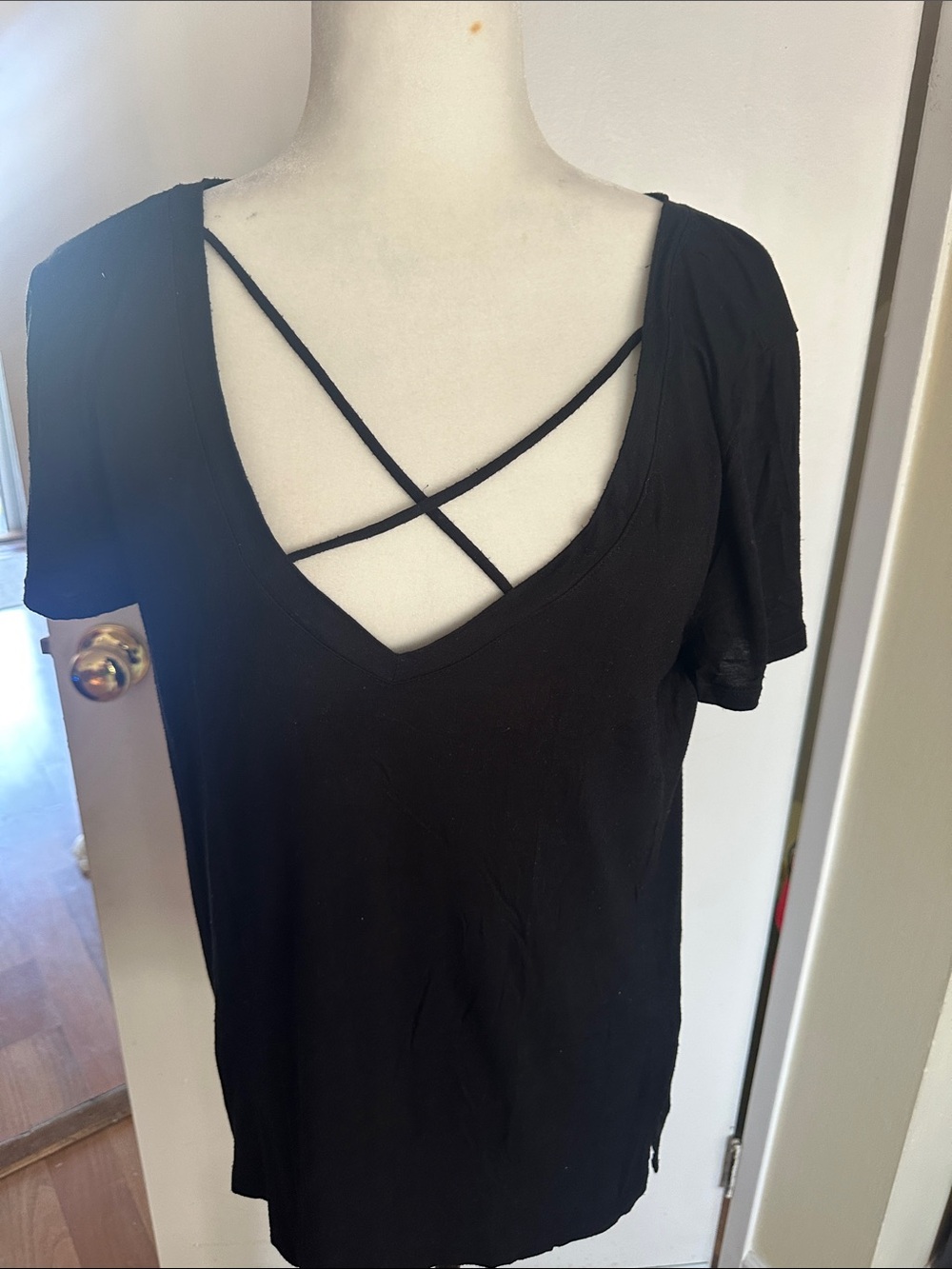 Streetwear Society Black V-Neck Crisscross Short Sleeve Top